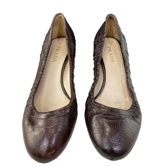 Authentic Prada Brown Crinkle Leather Chunky Heel Pumps EU 38 US 8 - Picture 3 of 8